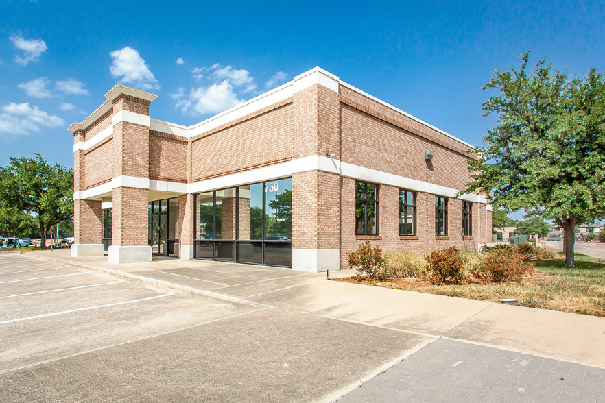 750 S MacArthur Blvd, Coppell, TX for rent - Building Photo - Image 3 of 7