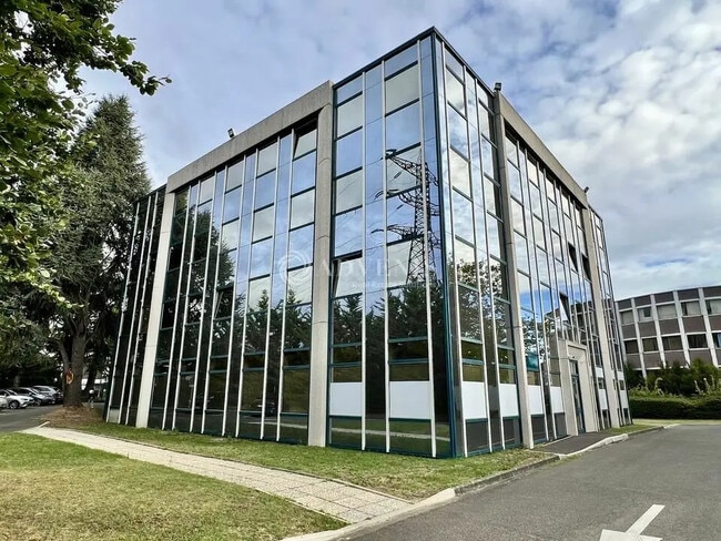Location Bureaux 20 m² à 439 m²