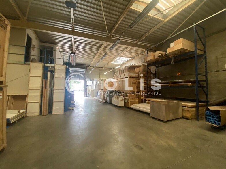 Light Industrial in Champigny-sur-Marne to rent - Interior Photo - Image 3 of 14