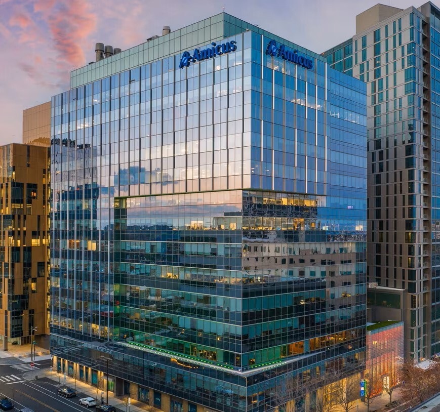 3675 Market St, Philadelphia, PA to rent Primary Photo- Image 1 of 29