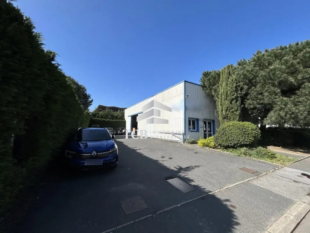 Vente Local d'activités 410 m² - Photo 1