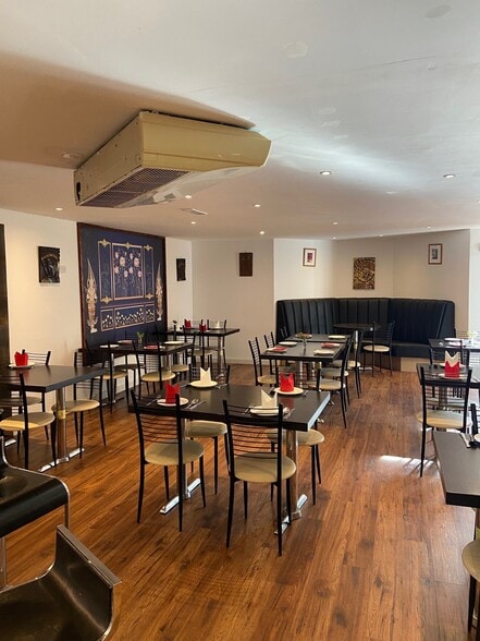 25-31 Boulevard, Weston Super Mare to rent - Building Photo - Image 3 of 16