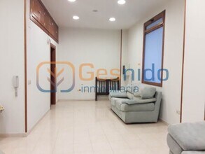 Office / Retail in Segovia, Segovia to rent Interior Photo- Image 2 of 3