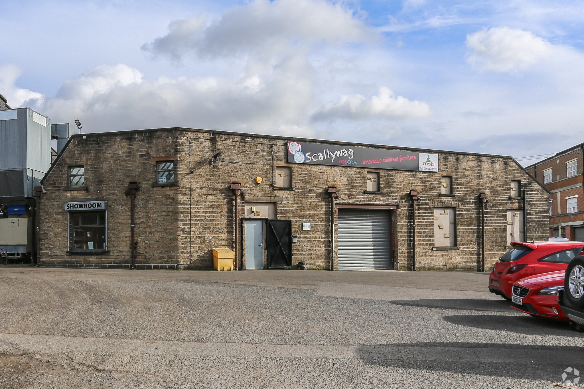 Huddersfield Rd, Mirfield for sale Primary Photo- Image 1 of 1