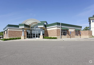 9050 Buchanan Trl, Inver Grove Heights, MN for sale Building Photo- Image 1 of 1