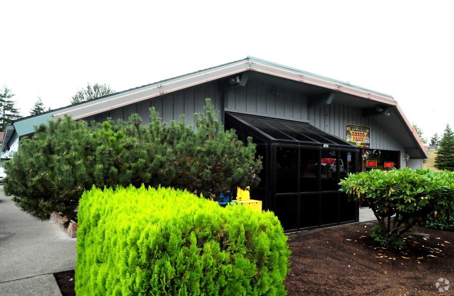 1403 S Meridian, Puyallup, WA for sale - Building Photo - Image 1 of 4