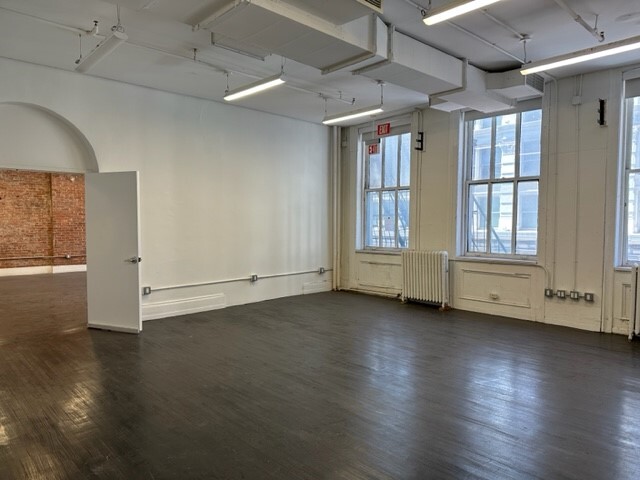 552-556 Broadway, New York, NY for rent - Interior Photo - Image 3 of 16