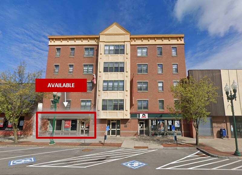 83 Genesee St, Auburn 13021 Lattimore Hall BuildingAuburn, NY UK