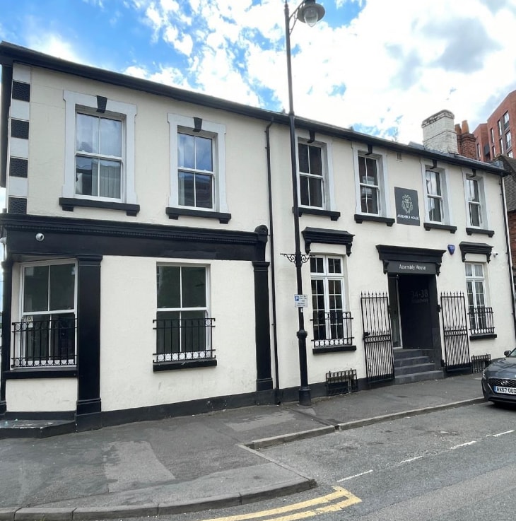 34-38 Broadway, Maidenhead for sale Primary Photo- Image 1 of 1