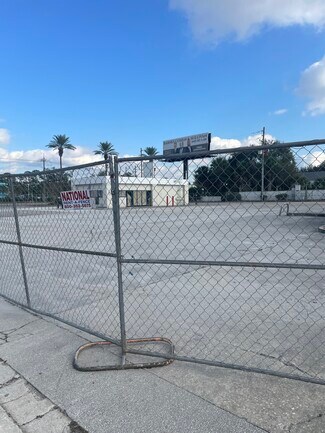 More details for 3708 Philips Hwy, Jacksonville, FL - Land to Rent
