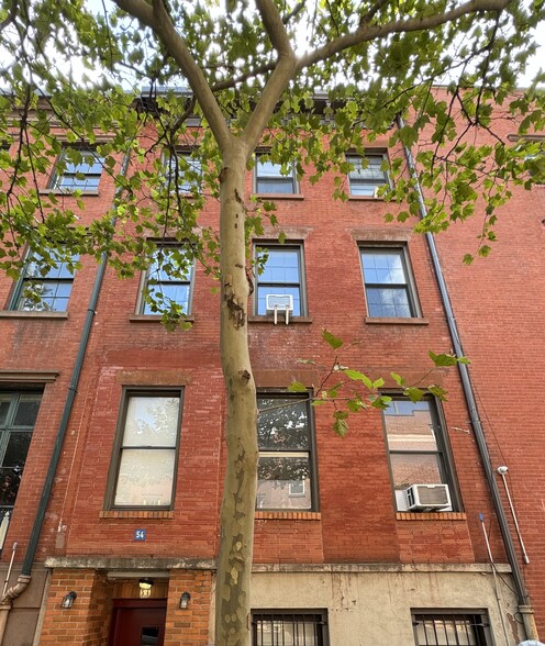 54 Jane St, New York, NY for sale - Primary Photo - Image 1 of 16