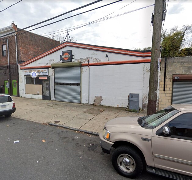 4218 Brown St, Philadelphia, PA for sale - Building Photo - Image 1 of 1