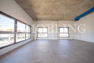 Office in Mataró, Barcelona to rent Interior Photo- Image 2 of 12