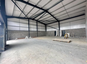 17 Loughgall Road, Armagh to rent Interior Photo- Image 2 of 2