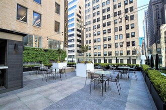 369 Lexington Ave, New York, NY for rent Building Photo- Image 2 of 7