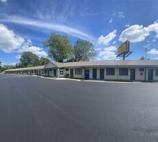 Gray Motel - Commercial Property