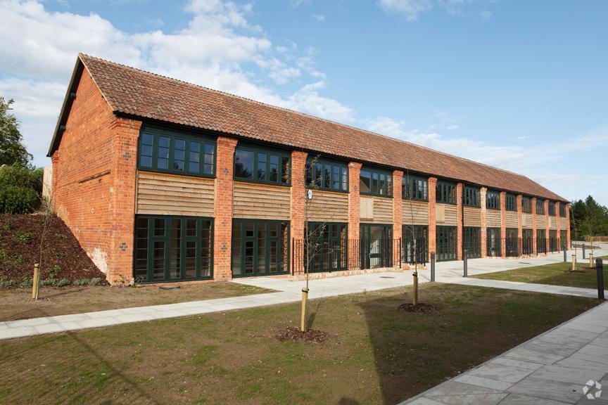 Swan Ln, Combe to rent - Primary Photo - Image 1 of 1