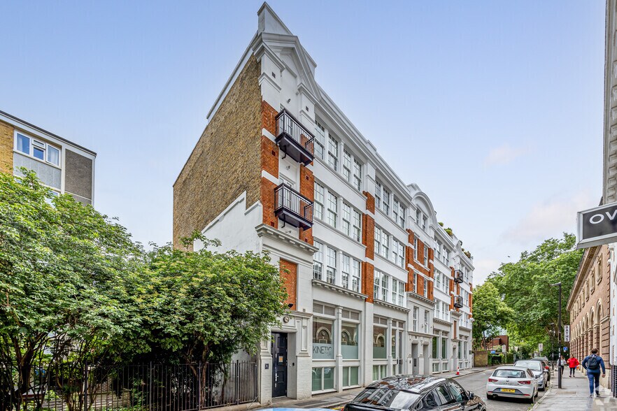 60 Ironmonger Row, London to rent - Building Photo - Image 2 of 69
