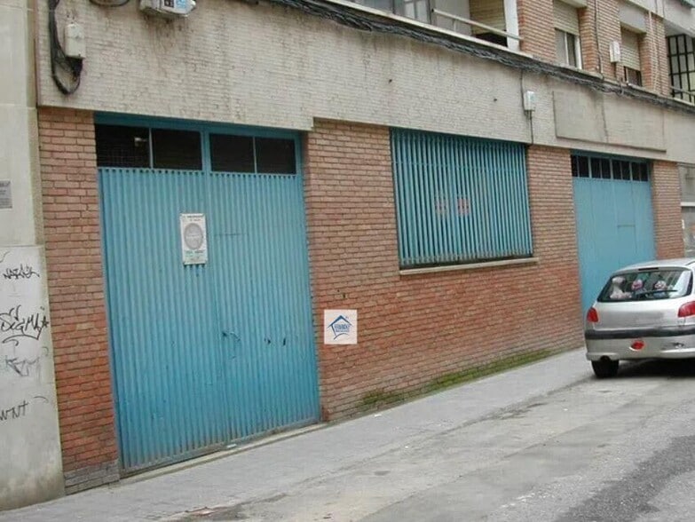 Retail in Cáceres for sale - Building Photo - Image 3 of 3