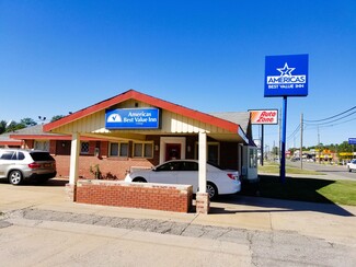 More details for 1617 N Summit St, Arkansas City, KS - Hospitality for Sale