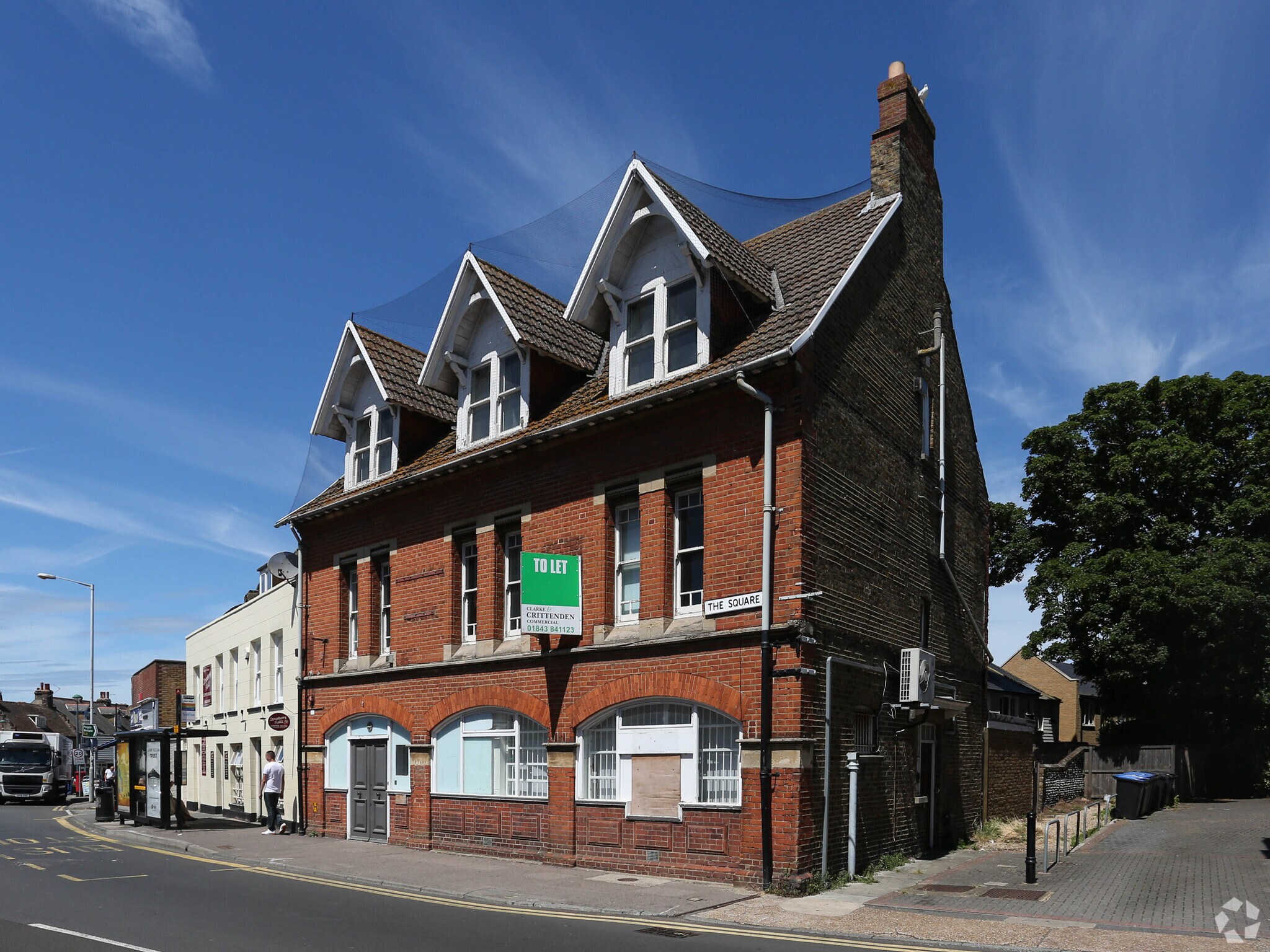 2 The Square, Birchington for sale Primary Photo- Image 1 of 1