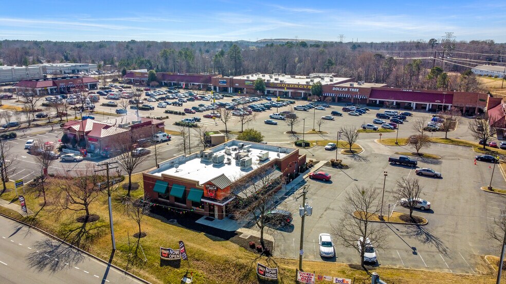 4306 S Laburnum Ave, Richmond, VA to rent - Building Photo - Image 1 of 9