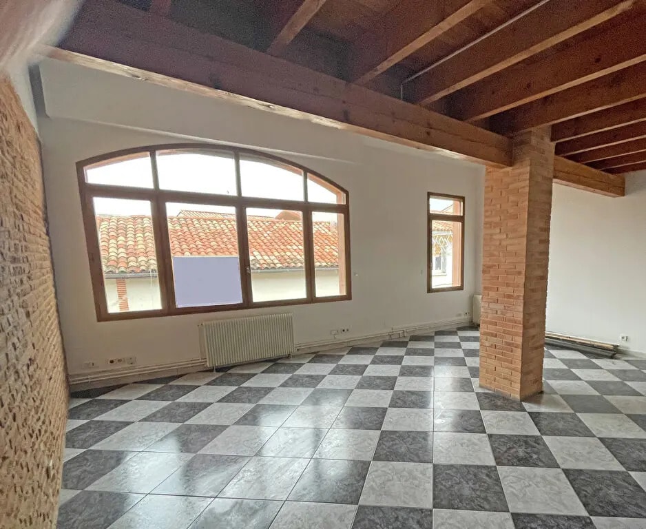 Location Bureaux 190 m² - Photo 1