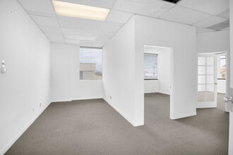 5353 E 2nd St, Long Beach, CA to rent Building Photo- Image 2 of 12