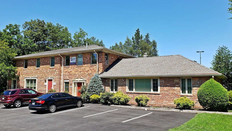 1300-1302 Lafayette Dr, Alexandria, VA for rent - Building Photo - Image 1 of 1