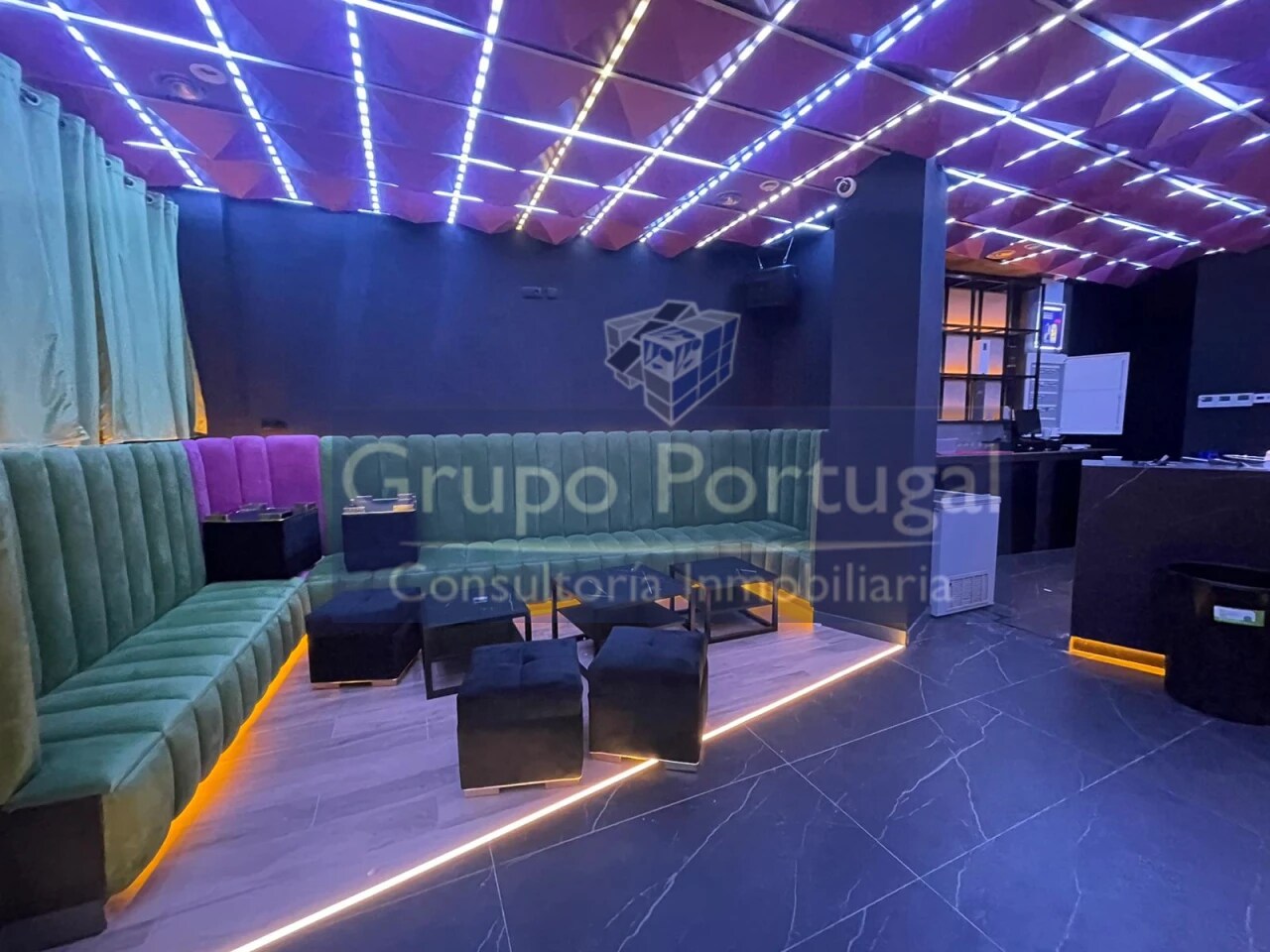 Retail in Madrid, Madrid to rent Primary Photo- Image 1 of 4