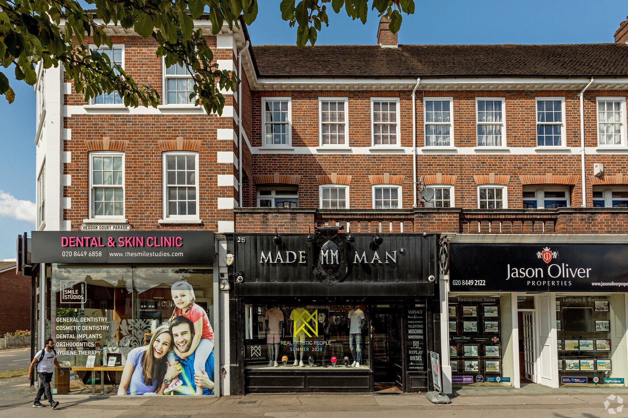 26 Heddon Court Para, Barnet for sale Primary Photo- Image 1 of 1