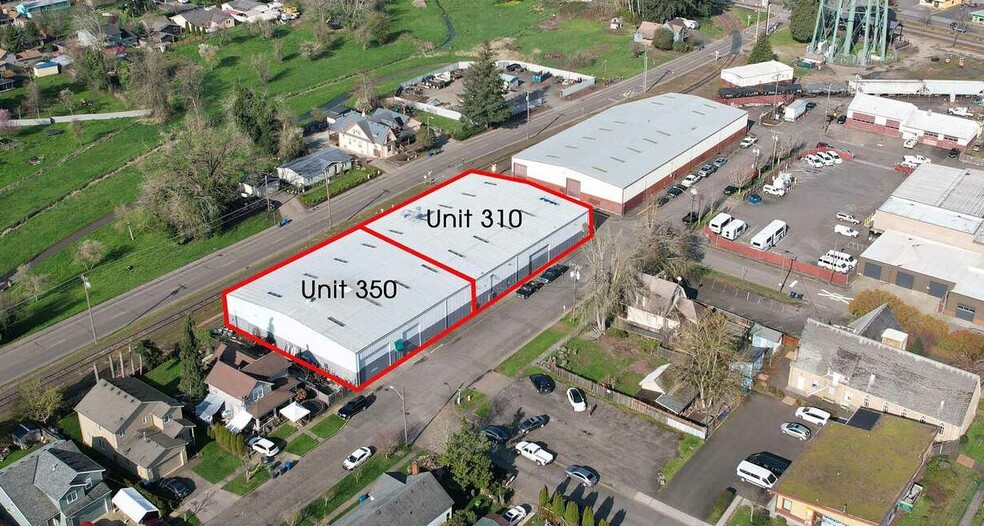 350 Broadway St, Woodburn, OR for rent - Building Photo - Image 1 of 8