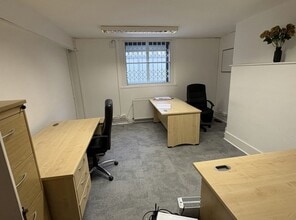 21 Carlton Cres, Southampton to rent Interior Photo- Image 1 of 2