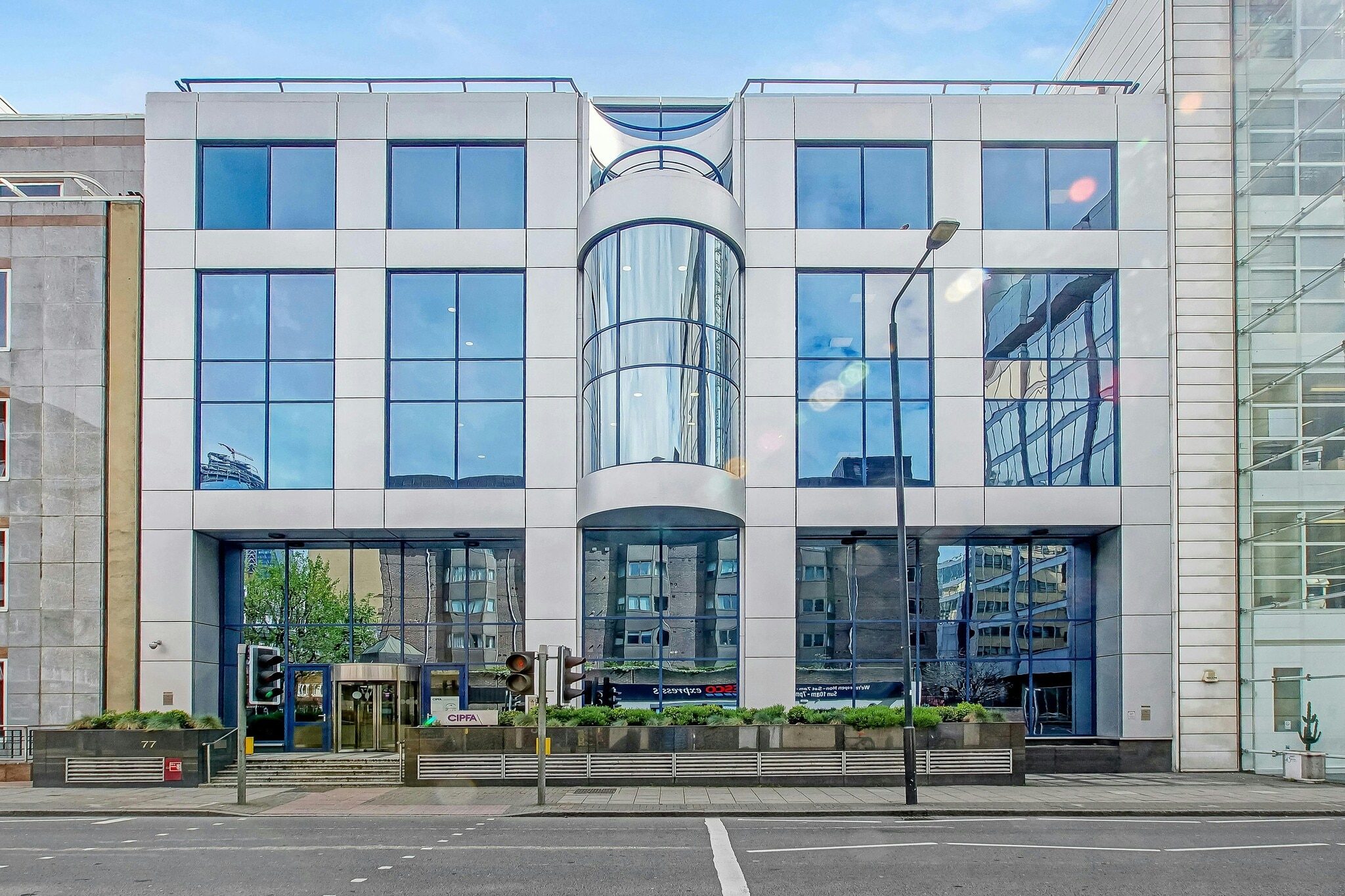 77 Mansell St, London to rent Building Photo- Image 1 of 15