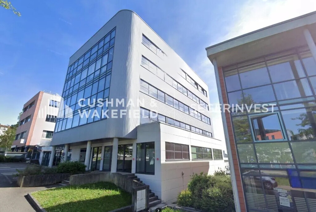 Location Bureaux 664 m² - Photo 1