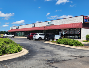 481 N Commons Dr, Aurora, IL for rent Building Photo- Image 1 of 3