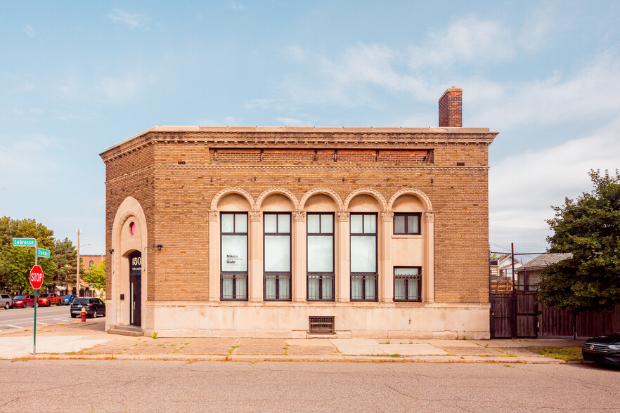 1500 Trumbull St, Detroit, MI for sale - Building Photo - Image 3 of 12