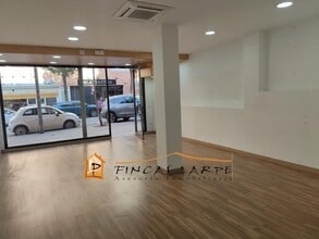 Retail in Martorell, Barcelona to rent Interior Photo- Image 1 of 5