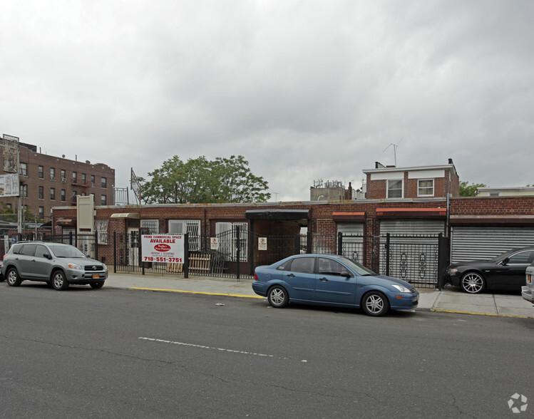 1020 Rogers Ave, Brooklyn, NY for sale - Primary Photo - Image 1 of 1