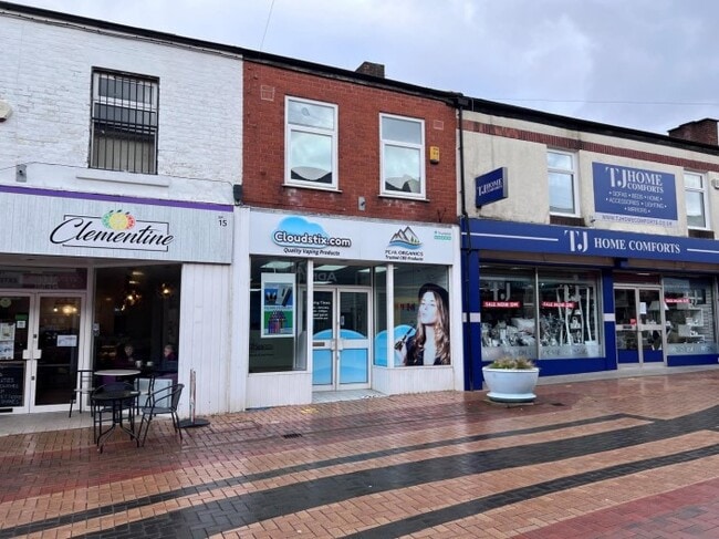 More details for 17 Chapel St, Chorley - Retail to Rent
