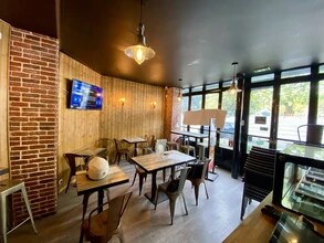 10 Rue Anatole France, Puteaux to rent Interior Photo- Image 2 of 3