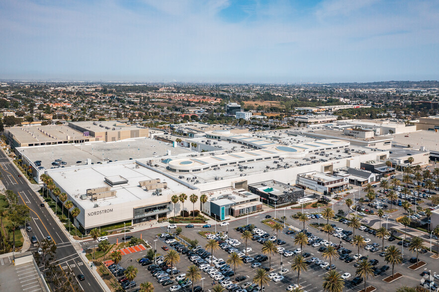 21712 Hawthorne Blvd, Torrance, CA for rent - Aerial - Image 2 of 70