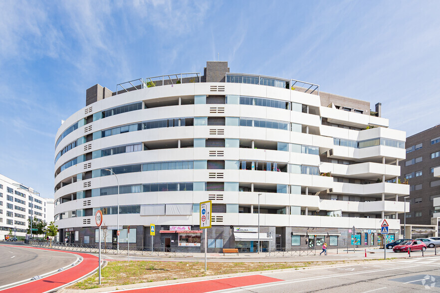 Avenida Pablo Iglesias, 91, Rivas-Vaciamadrid, Madrid for rent - Building Photo - Image 1 of 2