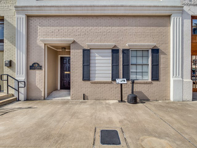 108 E Lufkin Ave, Lufkin, TX for sale - Primary Photo - Image 1 of 1