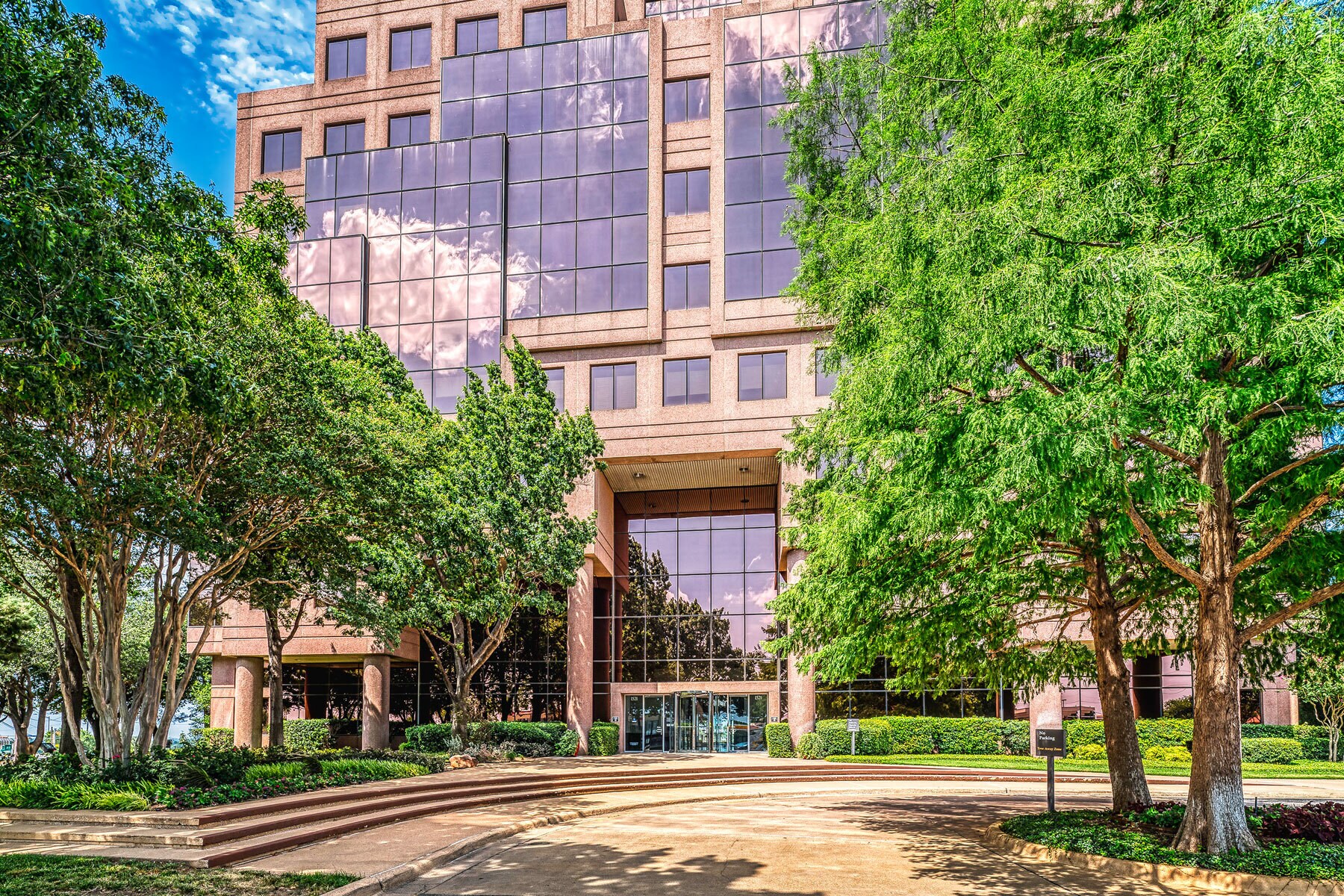 1521 N Cooper St, Arlington, TX to rent Building Photo- Image 1 of 11