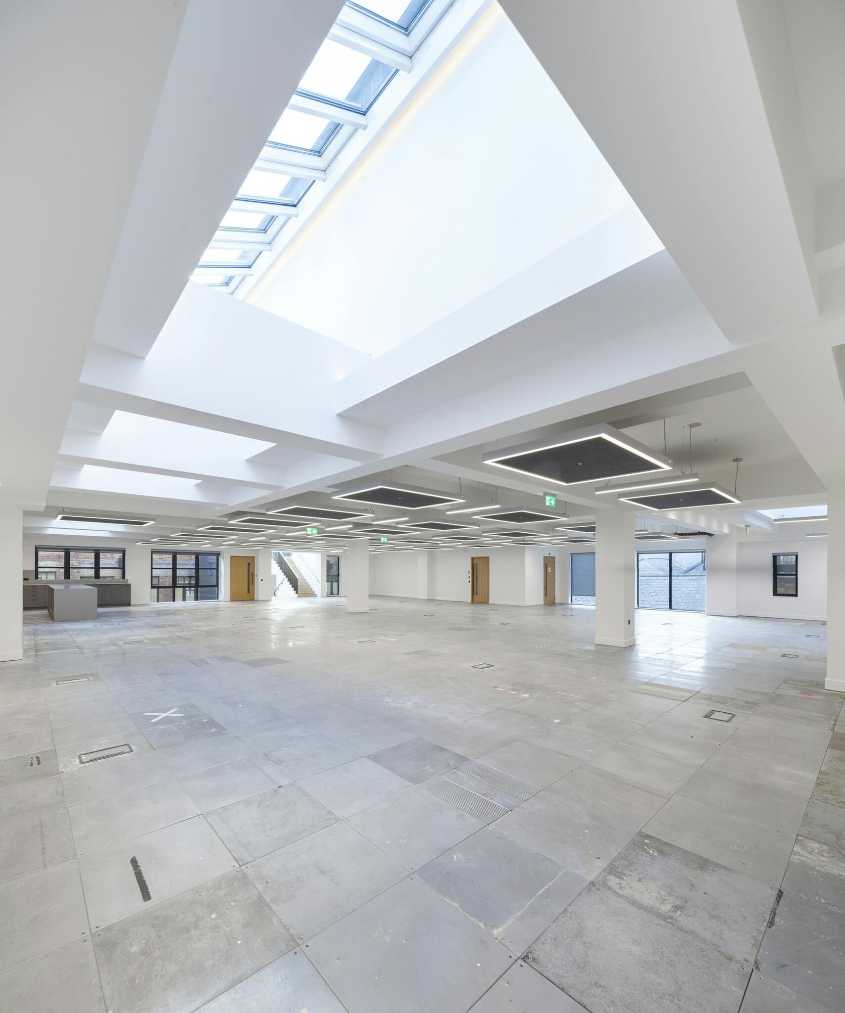 1 Neal St, London to rent Interior Photo- Image 1 of 5