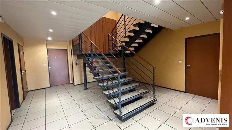 Office in Mérignac to rent - Interior Photo - Image 3 of 12