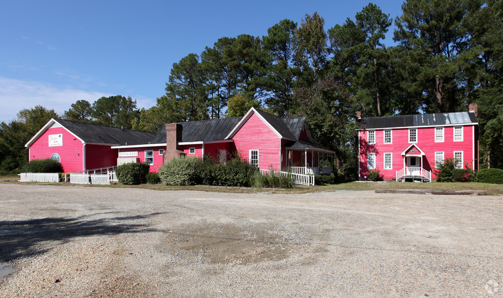 1321 E Market St, Smithfield, NC for sale - Primary Photo - Image 1 of 1