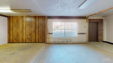 8106 S 1460 W, West Jordan, UT to rent Building Photo- Image 2 of 7