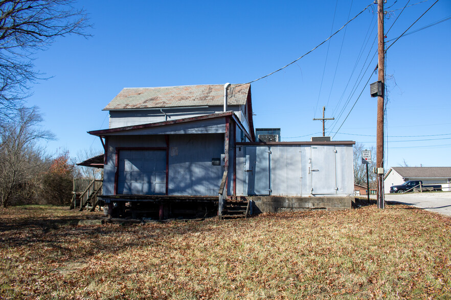 11968 Iriquois Ave, Buffalo, OH for sale - Building Photo - Image 3 of 55